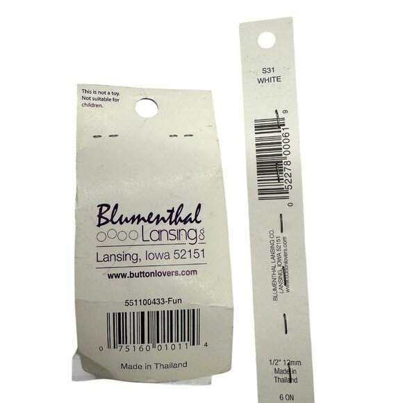 Craft Buttons - Lot of 5 Packages - Picture 5 of 9